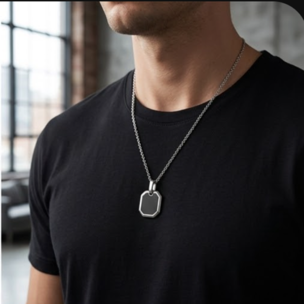 COLLAR ÉBANO GEOMÉTRICO
