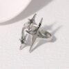 a6b95e16-ba81-4b26-84ac-1616ef35902f ANILLO ESTRELLAS PLATEADO
