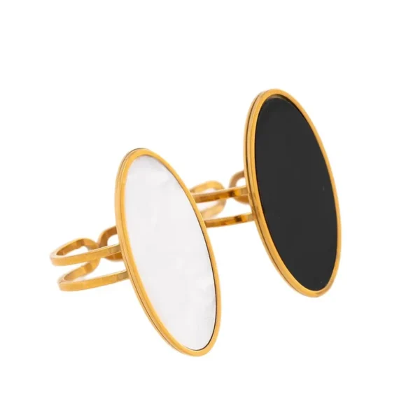 Anillo-Abierto-Unisexo-Oval-En-Acero-Inoxidable-304-Con-Recubrimiento-PVD-Resistente-Al-Agua-Y-Al-Deslustre-En-Color-Oro-4 ANILLO ÓVALO BLACK