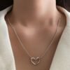 COLLAR CORAZÓN PLATEADO